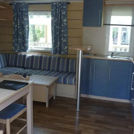 Mobil-home Convivial, Animaux Admis - 6 Pers. - Api-1-52-2309 Campeggio *