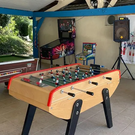 Mobil-home Convivial, Animaux Admis - 6 Pers. - Api-1-52-2309 * La Chapelle-Aubareil